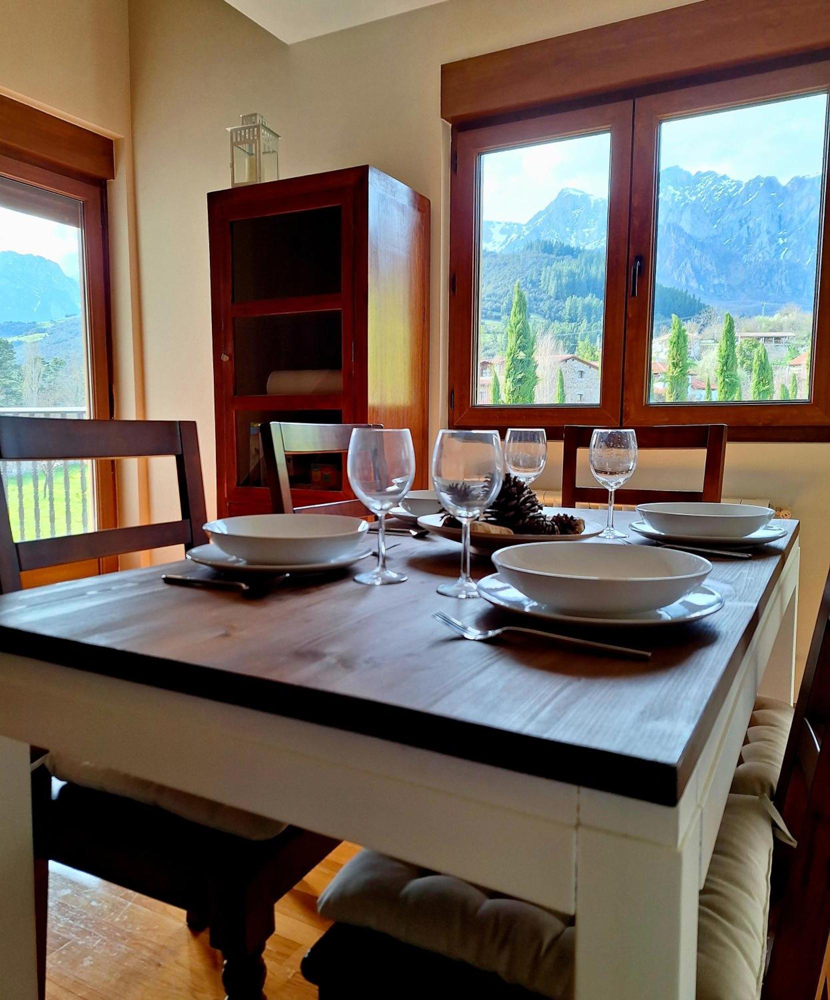 Entre Potes Y Picos Con Wifi Y Garaje Apartment Turieno Exterior photo